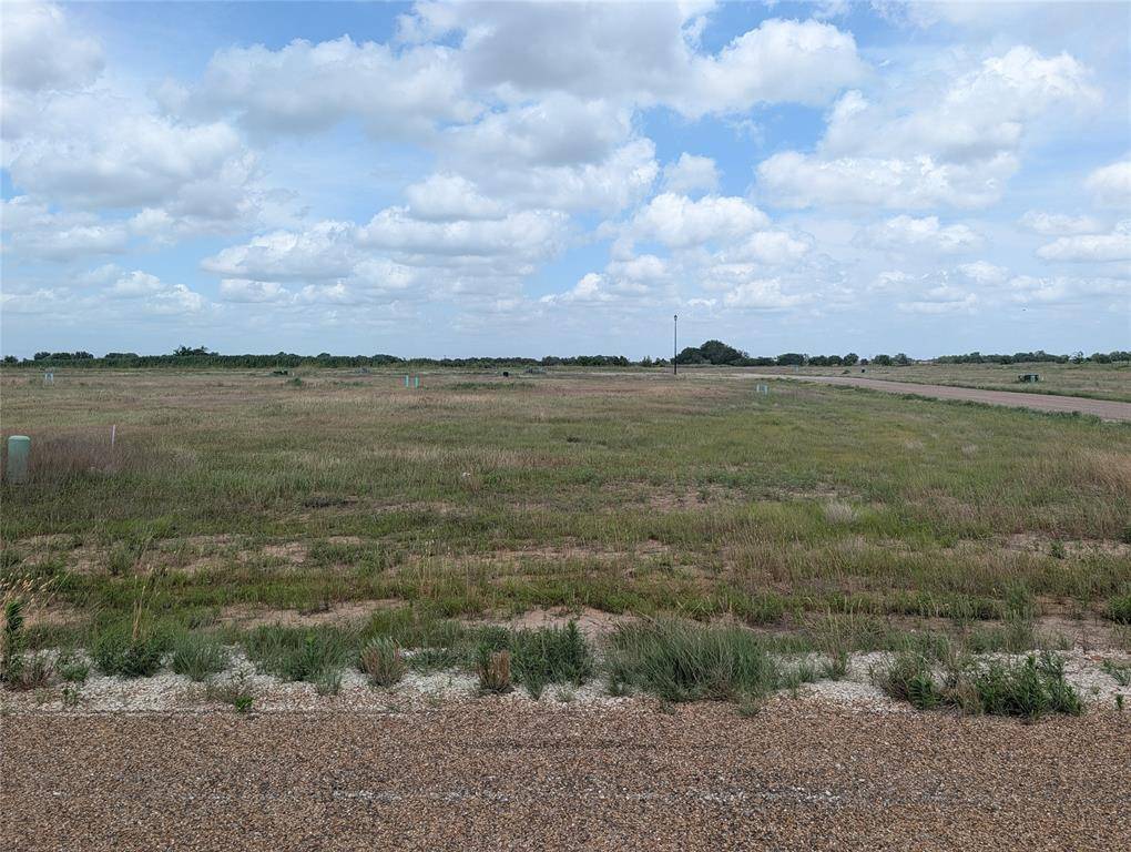 1051 Highland Street, Mabank, TX 75147