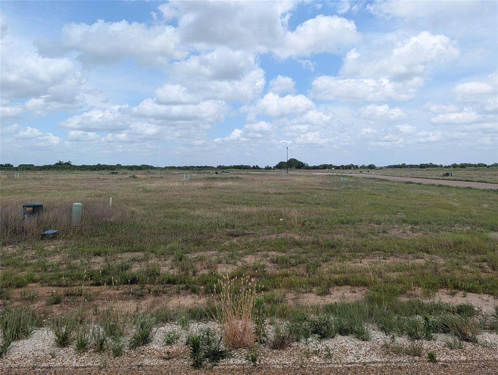 1051 Highland Street, Mabank, TX 75147