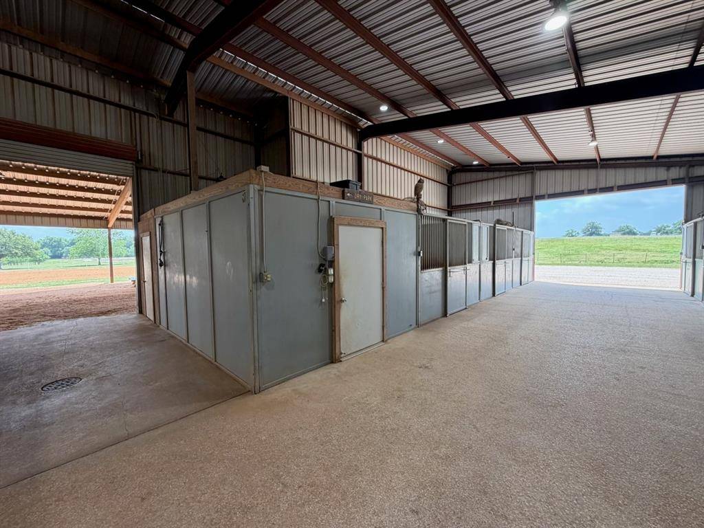 4709 Fm 2383, Whitesboro, TX 76273