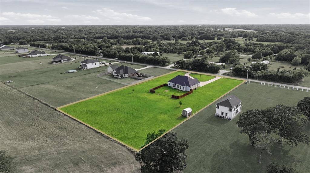 987 County Road 4125, Campbell, TX 75422