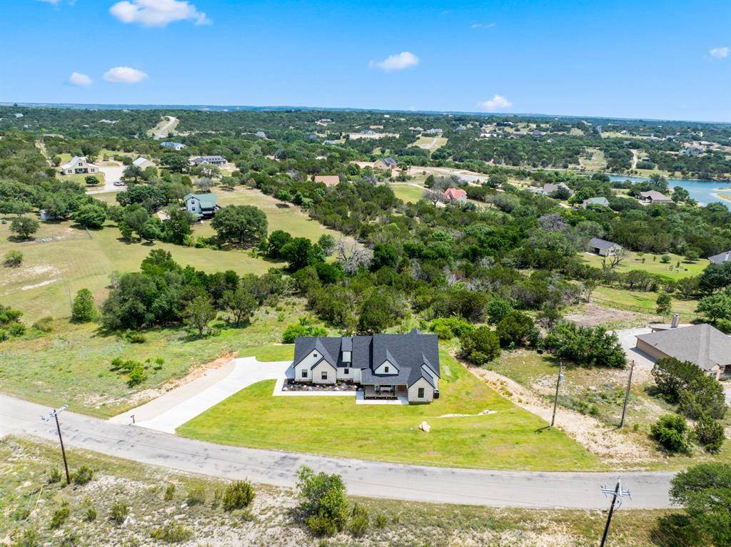 5675 Compass Way, Bluff Dale, TX 76433