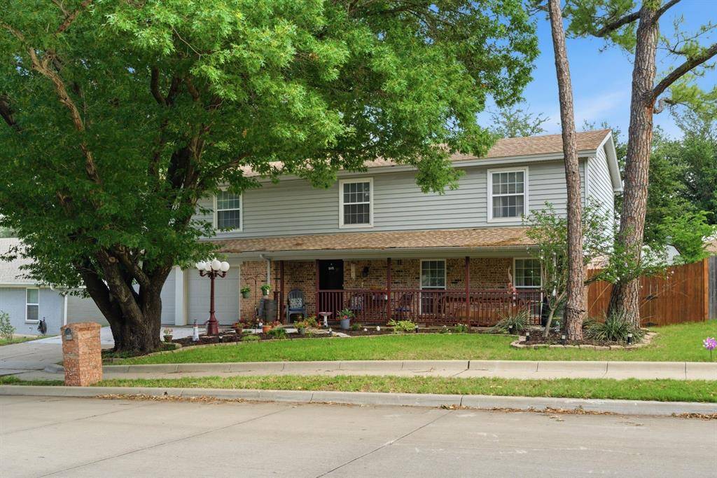 6713 Starnes Road, North Richland Hills, TX 76182