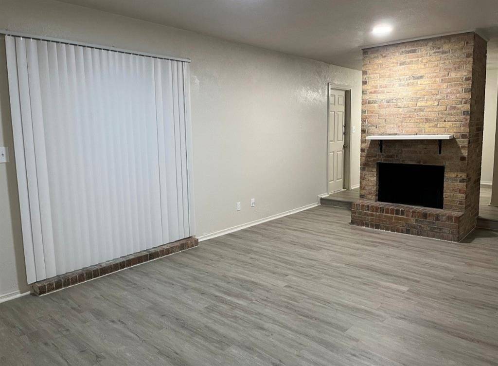 5014 Inverness Avenue, Fort Worth, TX 76132