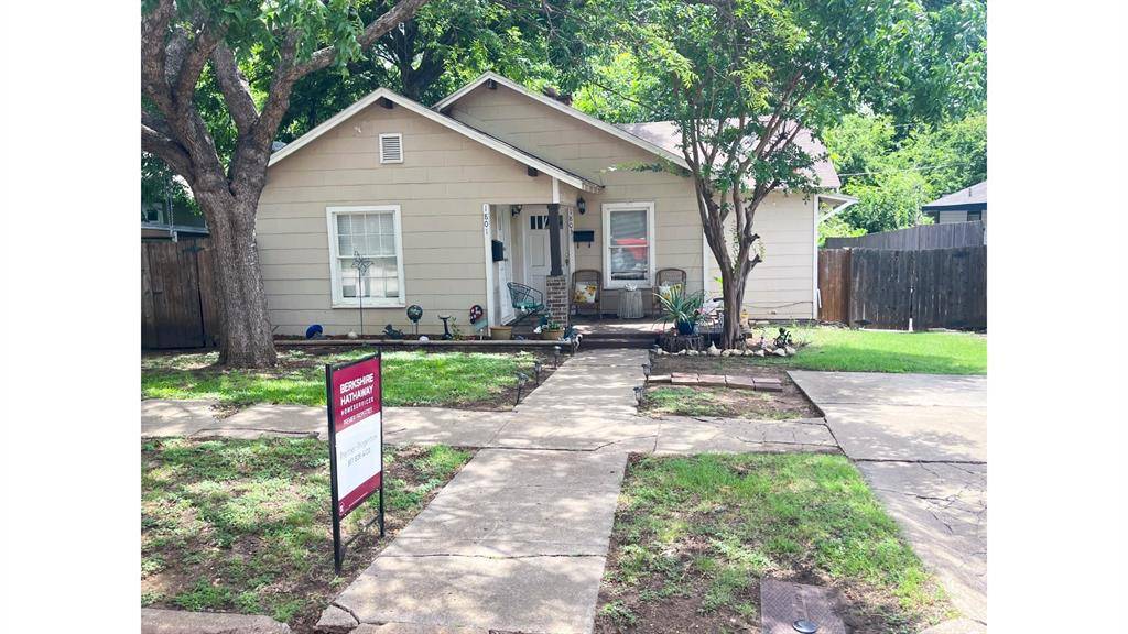 1801 Belle Place, Fort Worth, TX 76107