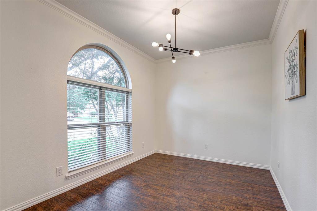9128 Chardin Park Drive, Fort Worth, TX 76244
