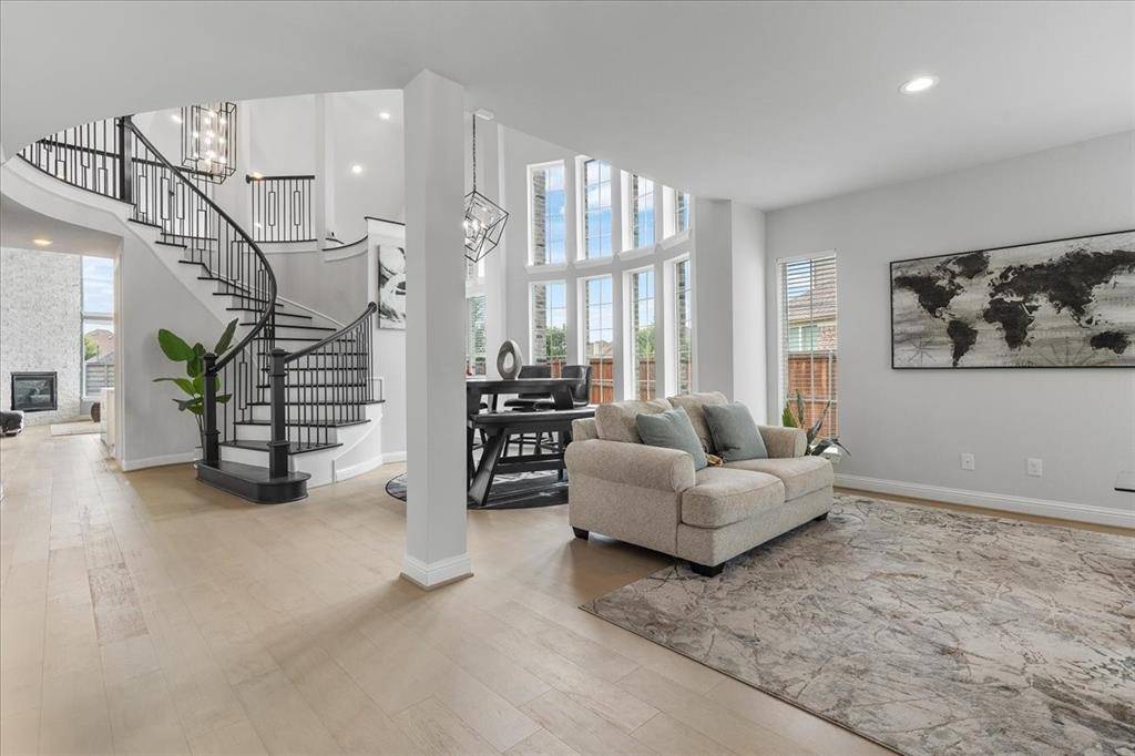 1201 Sea Island Road, Aubrey, TX 76227