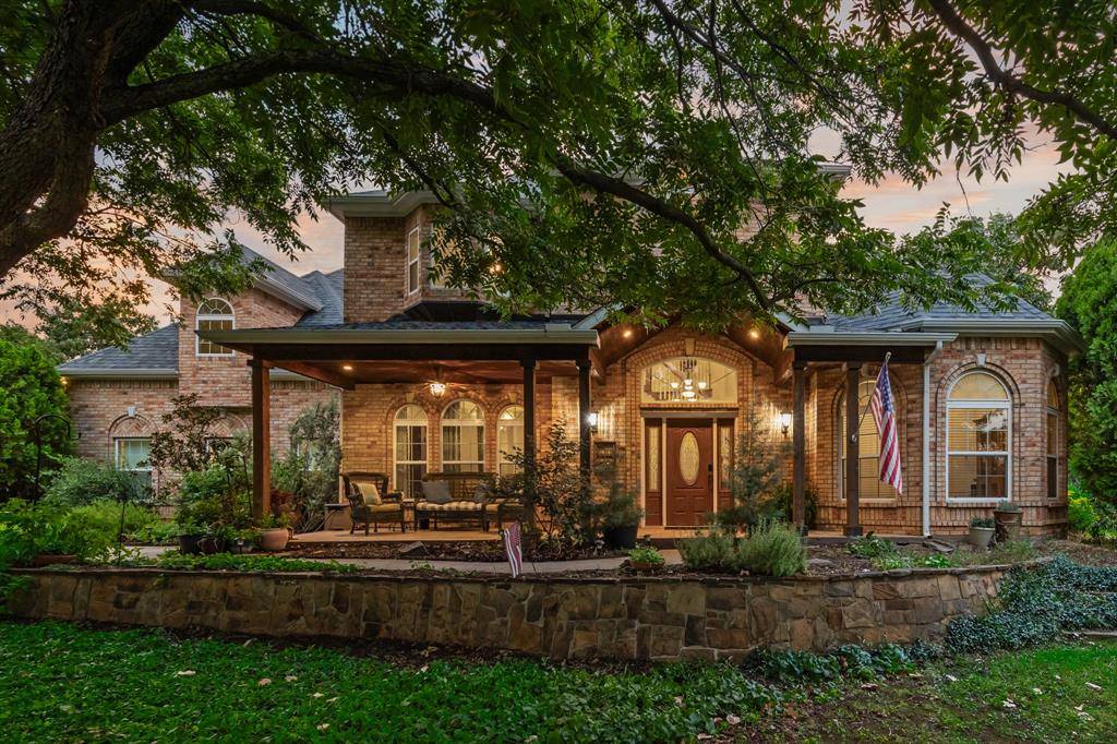 810 Cross Timbers Drive, Double Oak, TX 75077