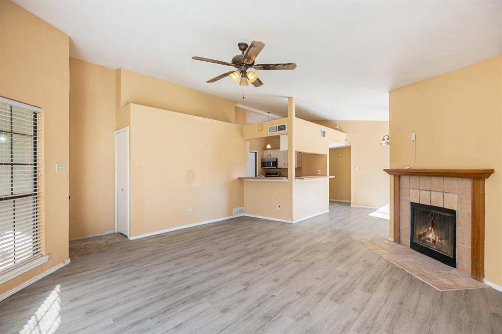 6600 Brookhaven Court, Fort Worth, TX 76133