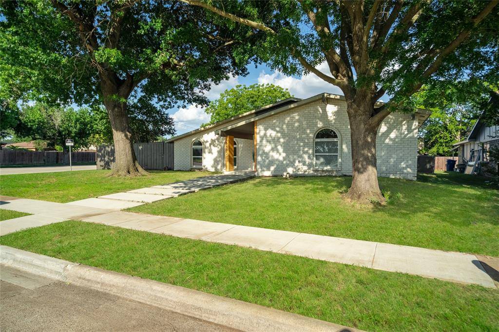 6402 Fallbrook Drive, Garland, TX 75043
