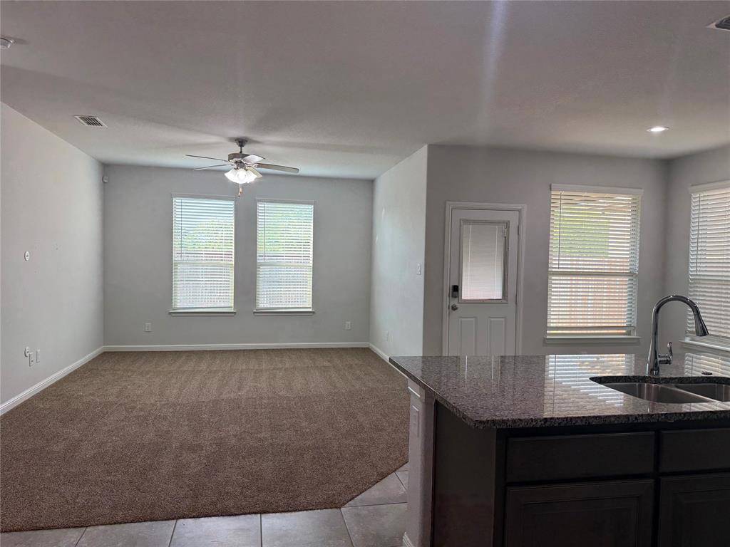 4928 Sugarcane Lane, Fort Worth, TX 76179