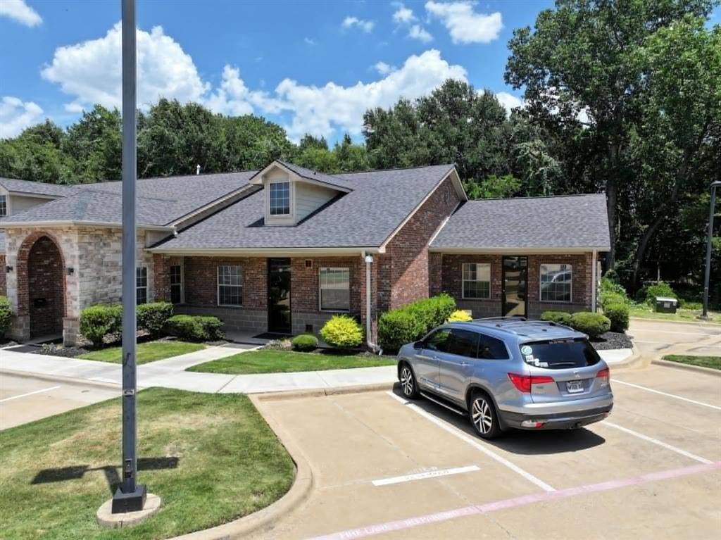 2612 Long Prairie Road #D, Flower Mound, TX 75022