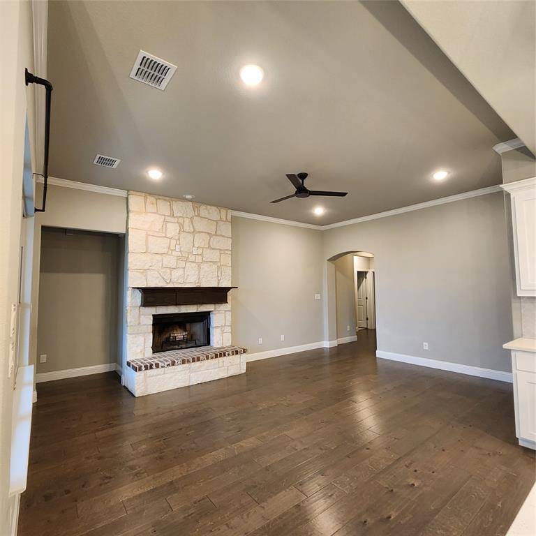 136 Spring Run, Decatur, TX 76234