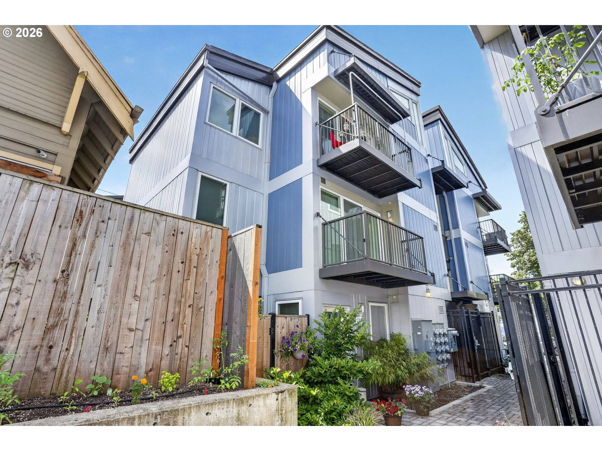 8120 N INTERSTATE AVE #204, Portland, OR 97217