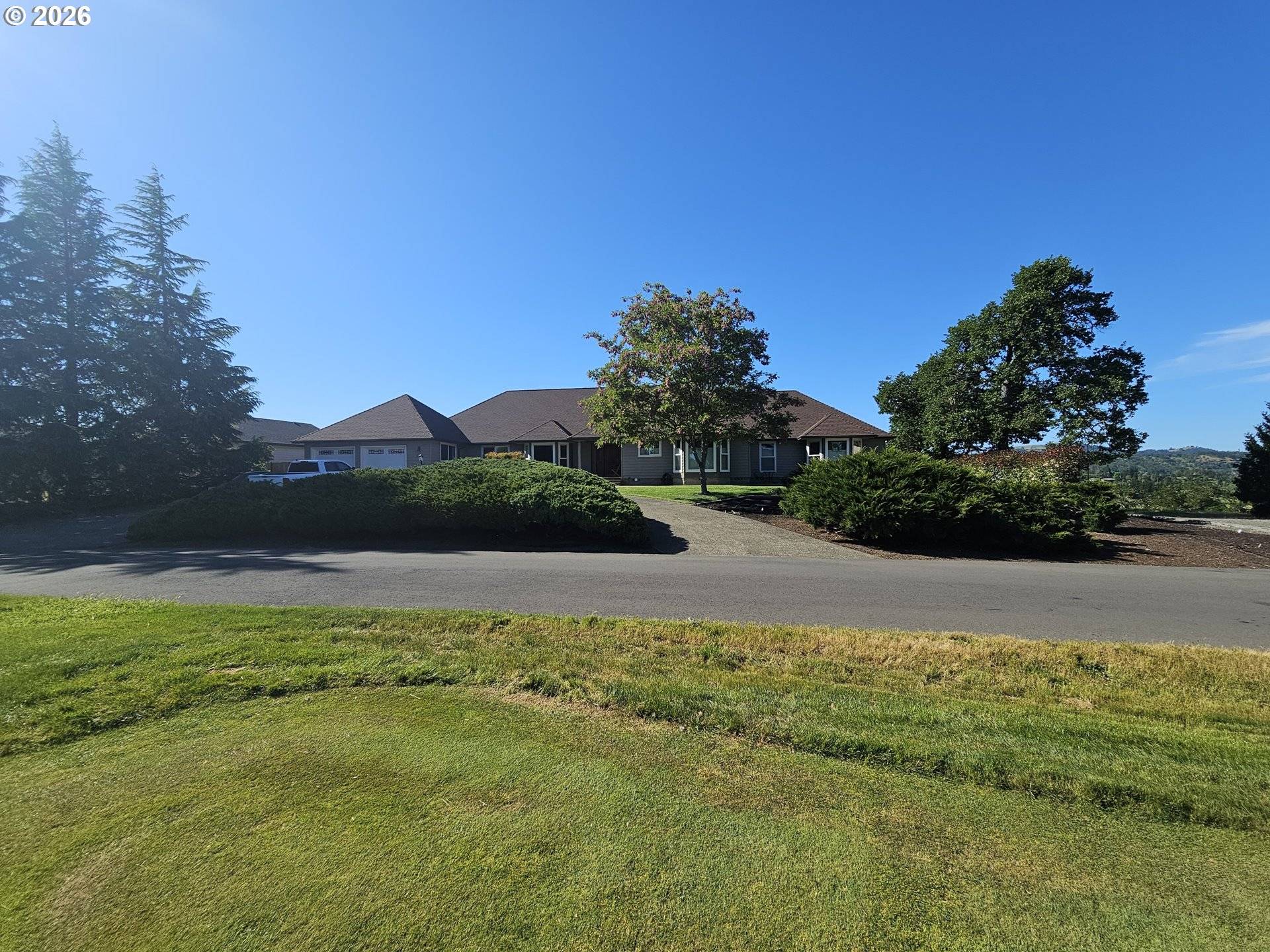 365 BIRDIE LN, Roseburg, OR 97471