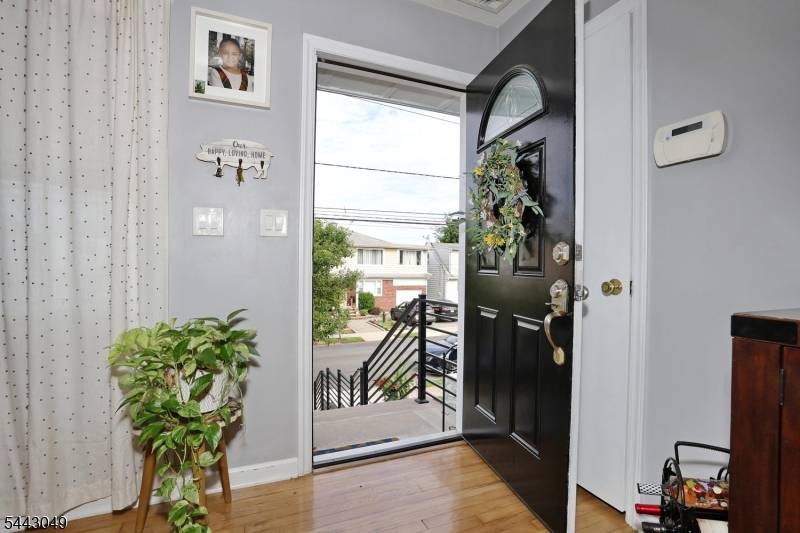 290 Malcolm Ave, Garfield City, NJ 07026