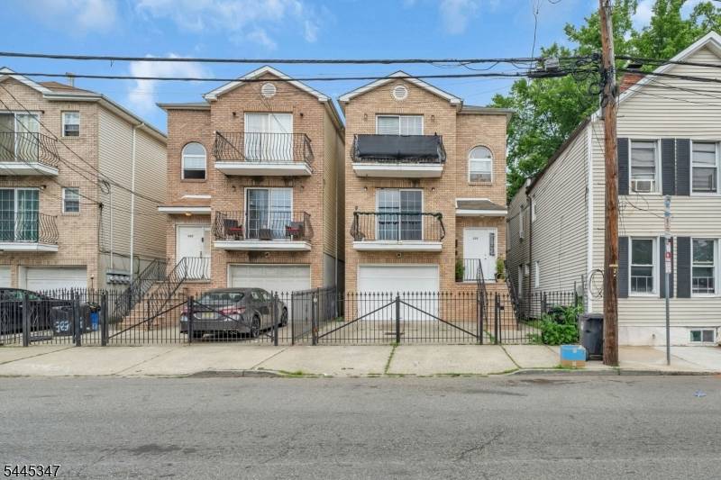 533 S 10Th St, Newark City, NJ 07103