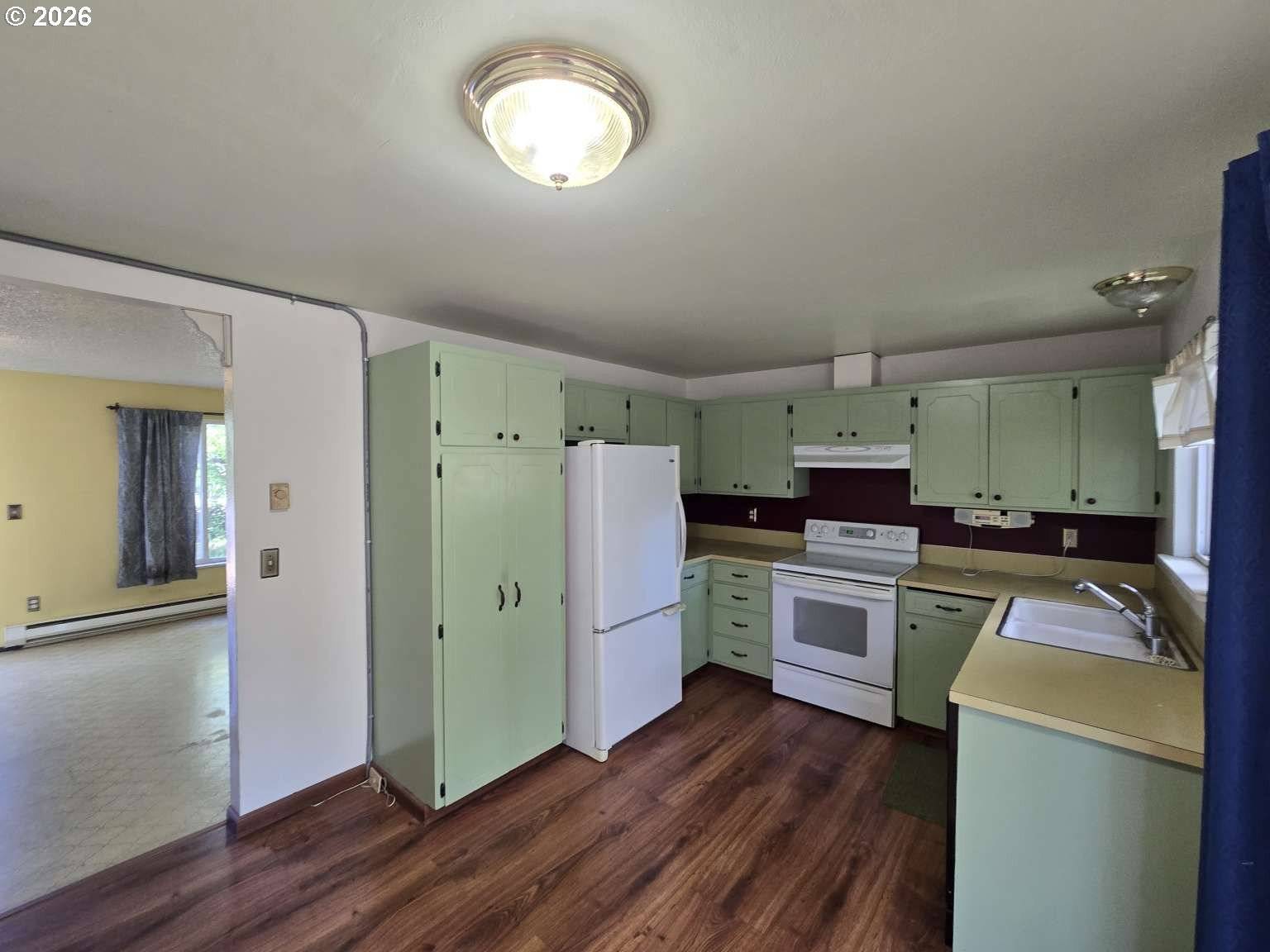 126 N 20TH ST, Philomath, OR 97370