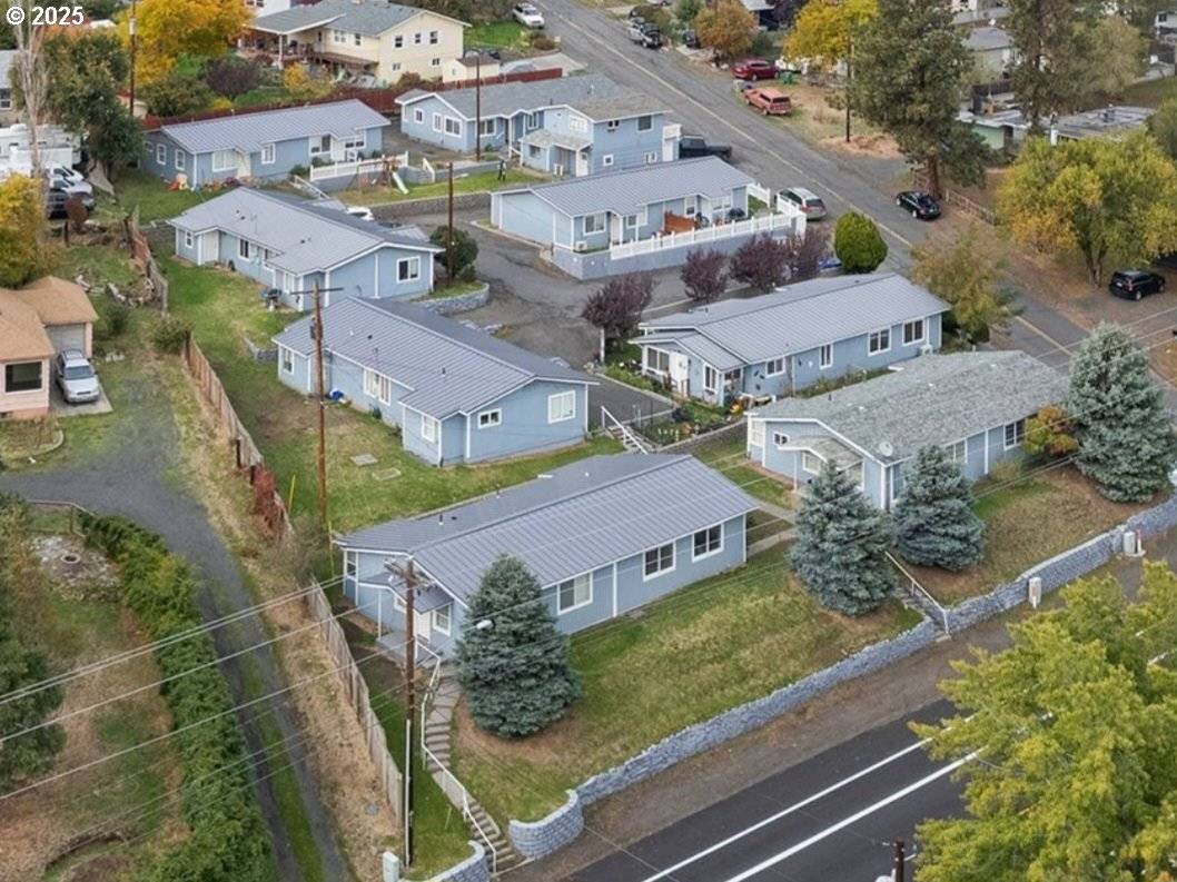 1106 EMERSON DR #1-17, The Dalles, OR 97058