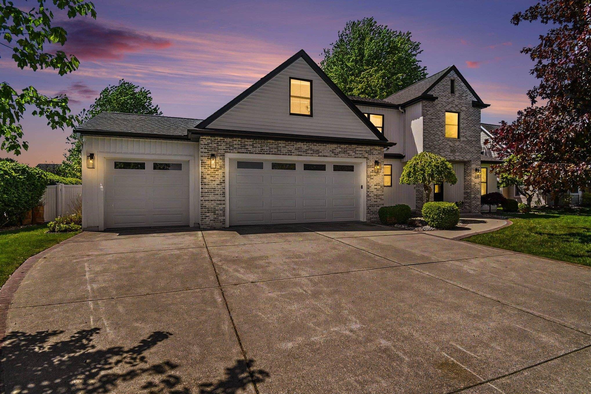 6715 Deer Run Trail TRL, Saginaw Twp, MI 48603