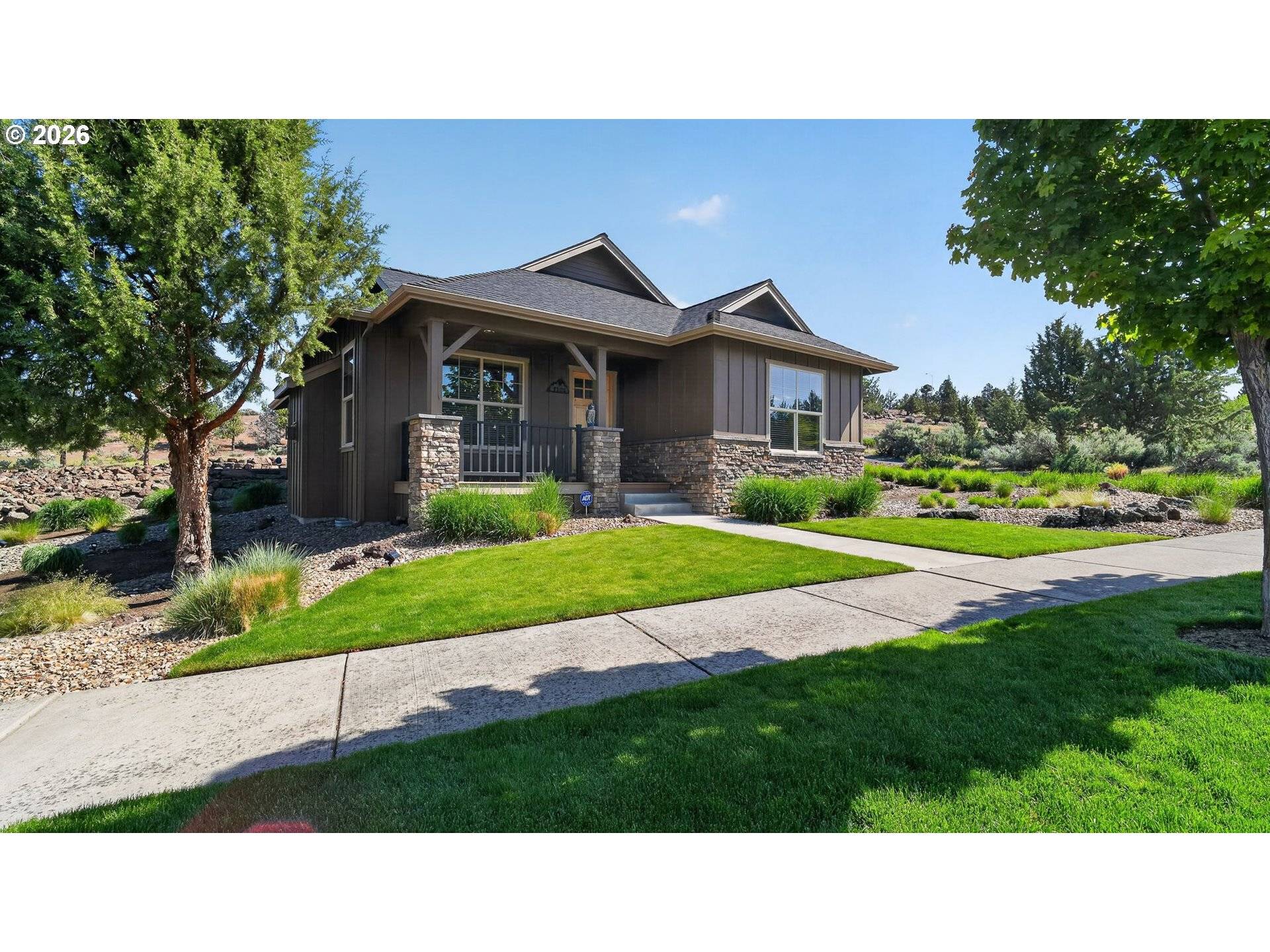 1202 SE YARROW AVE, Madras, OR 97741