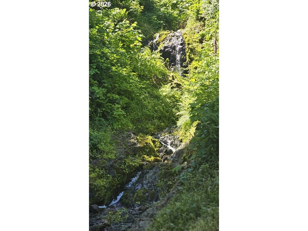 482 S MILLPORT SLOUGH RD, Lincoln City, OR 97367