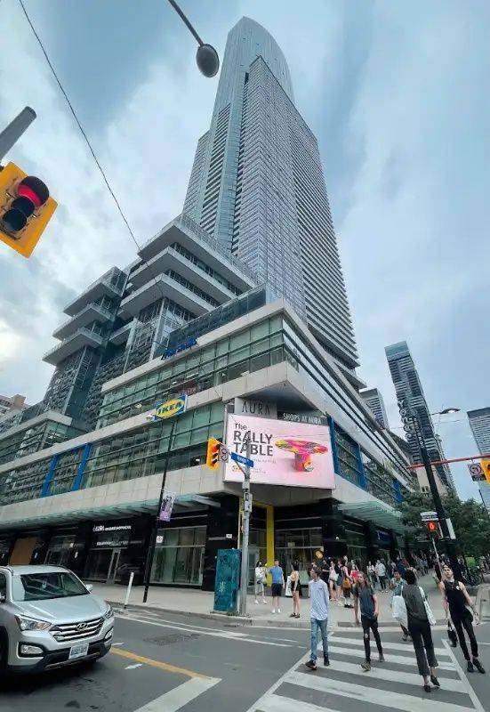 386 Yonge ST #2406, Toronto C01, ON M5B 0A5