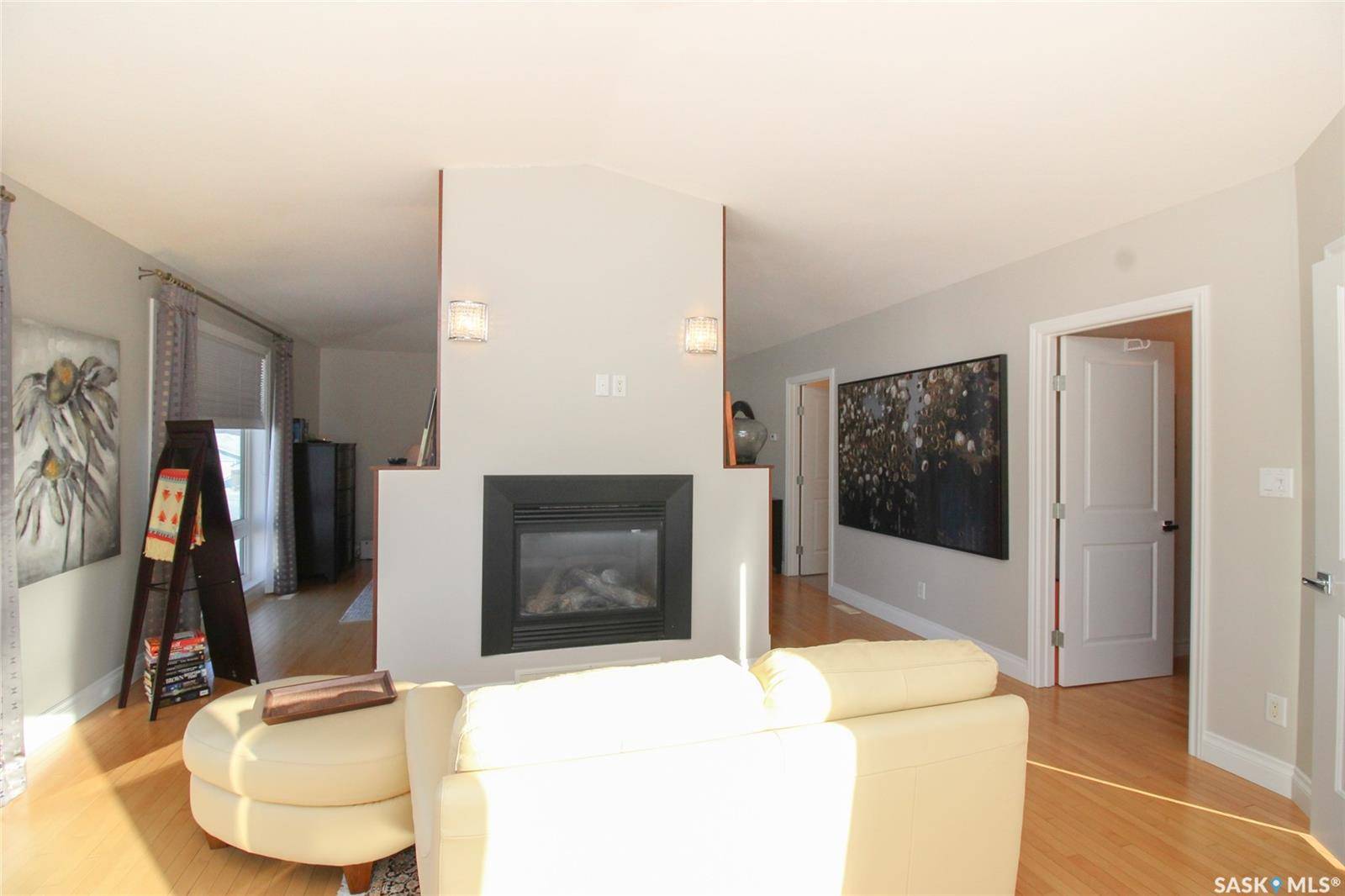 555 5th STREET W, Shaunavon, SK S0N 2M0