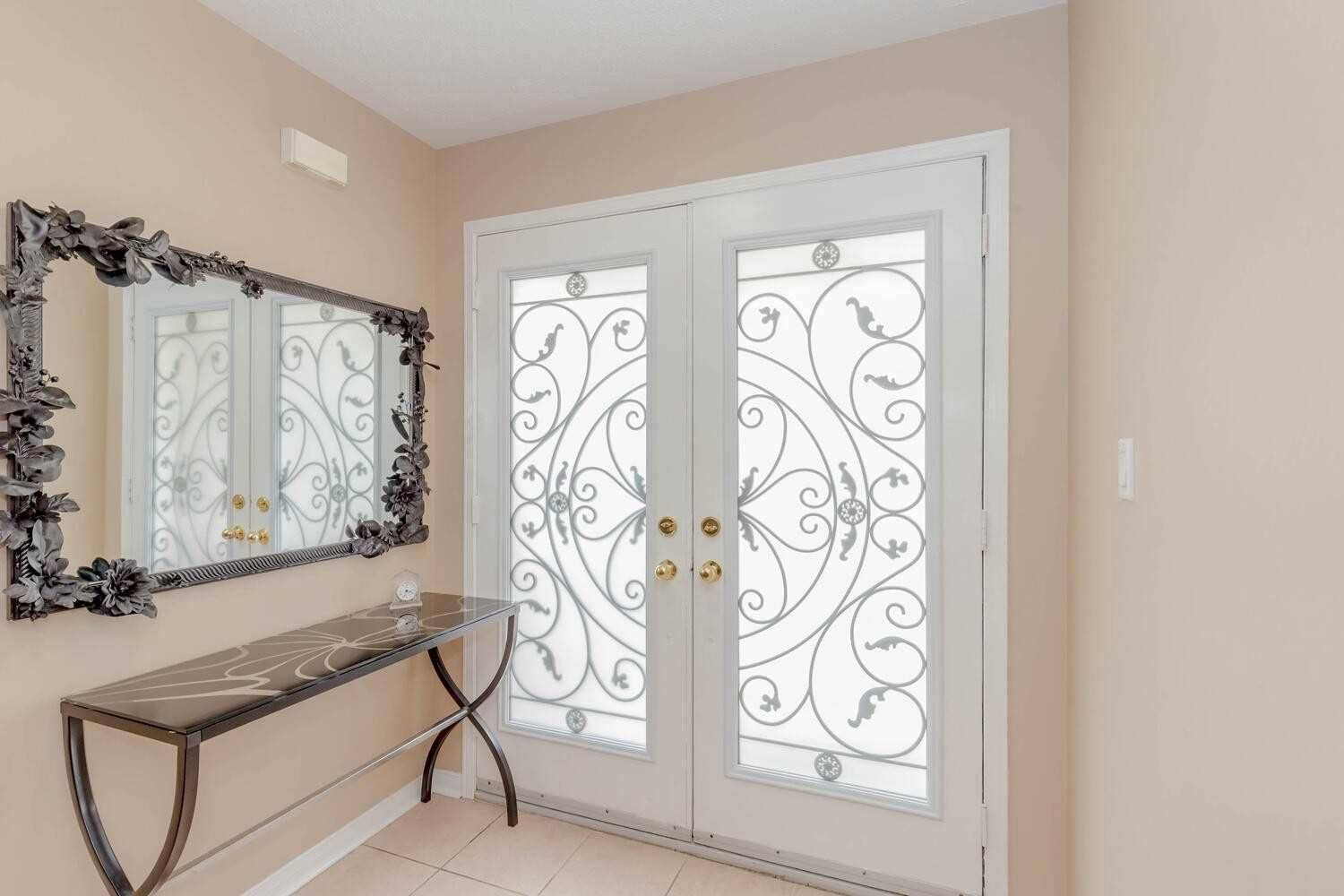 3833 Partition RD, Mississauga, ON L5N 8N2