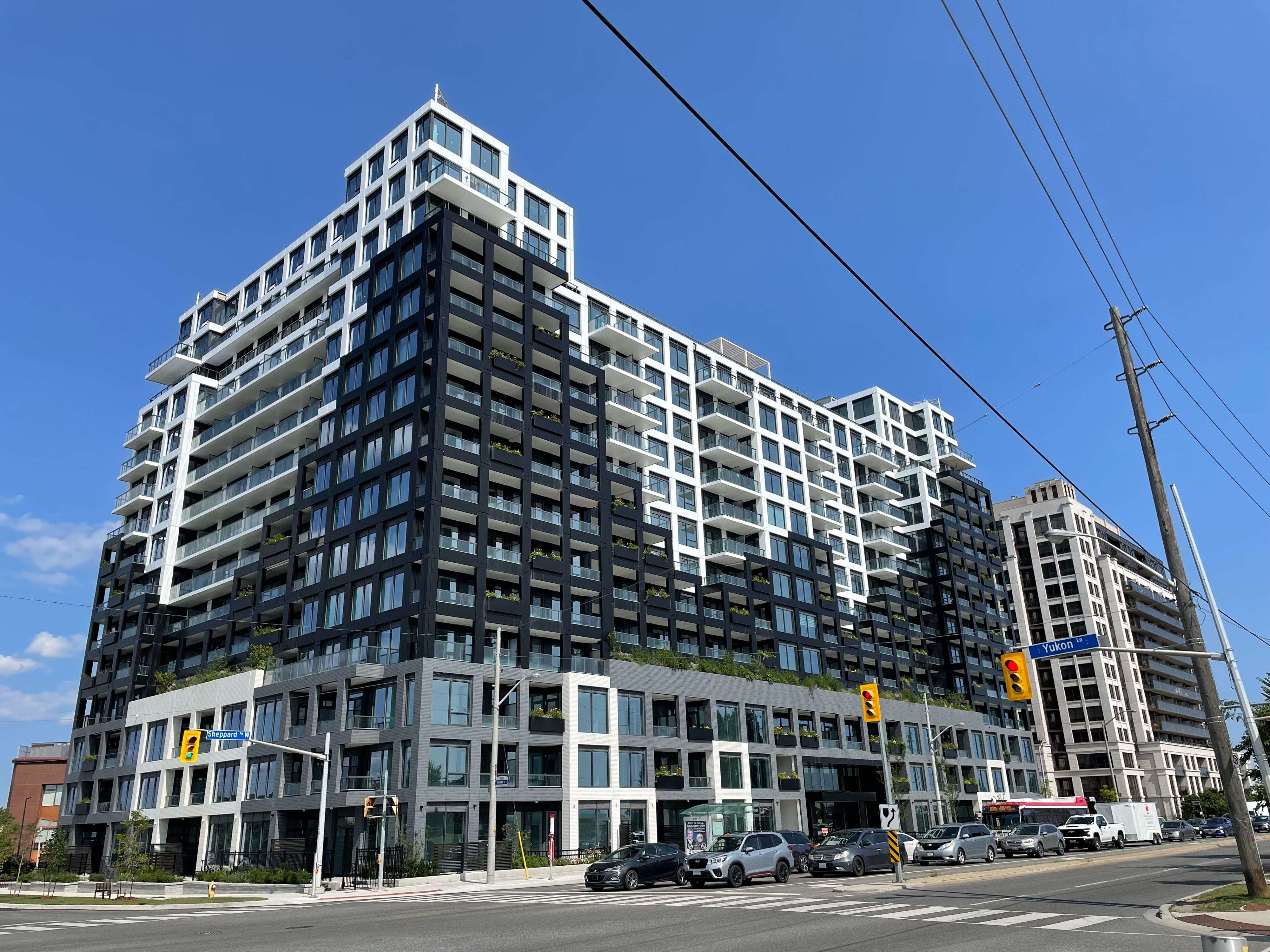 1100 Sheppard AVE W #1106, Toronto W05, ON M3K 0E4