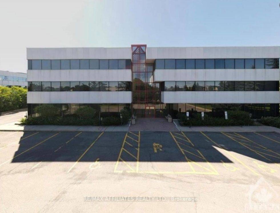 2465 ST LAURENT BLVD, Hunt Club - South Keys And Area, ON K1G 6G8