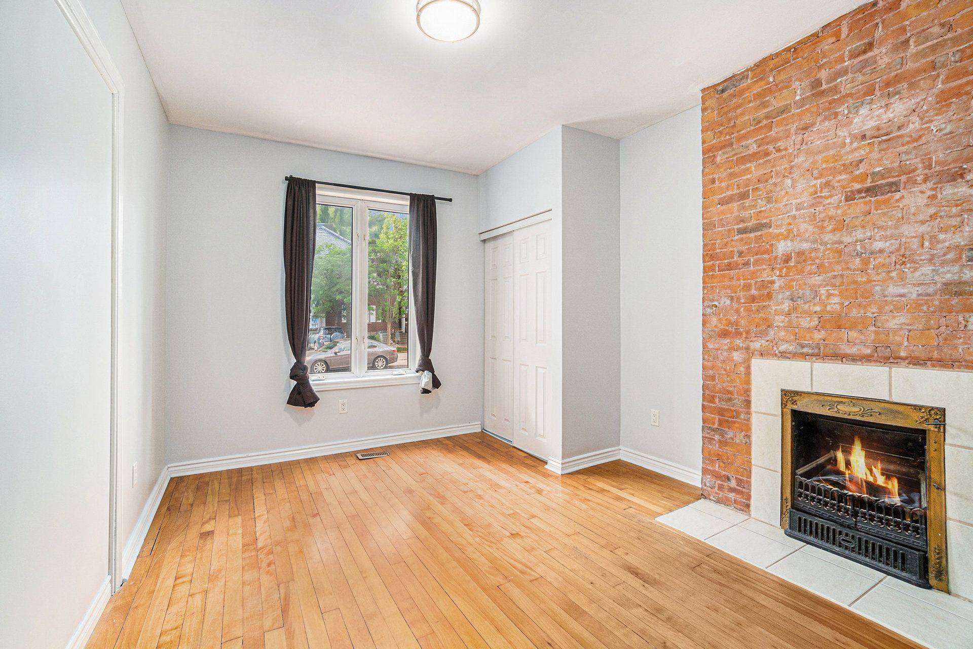 350 Fifth AVE #1, Glebe - Ottawa East And Area, ON K1S 2N8