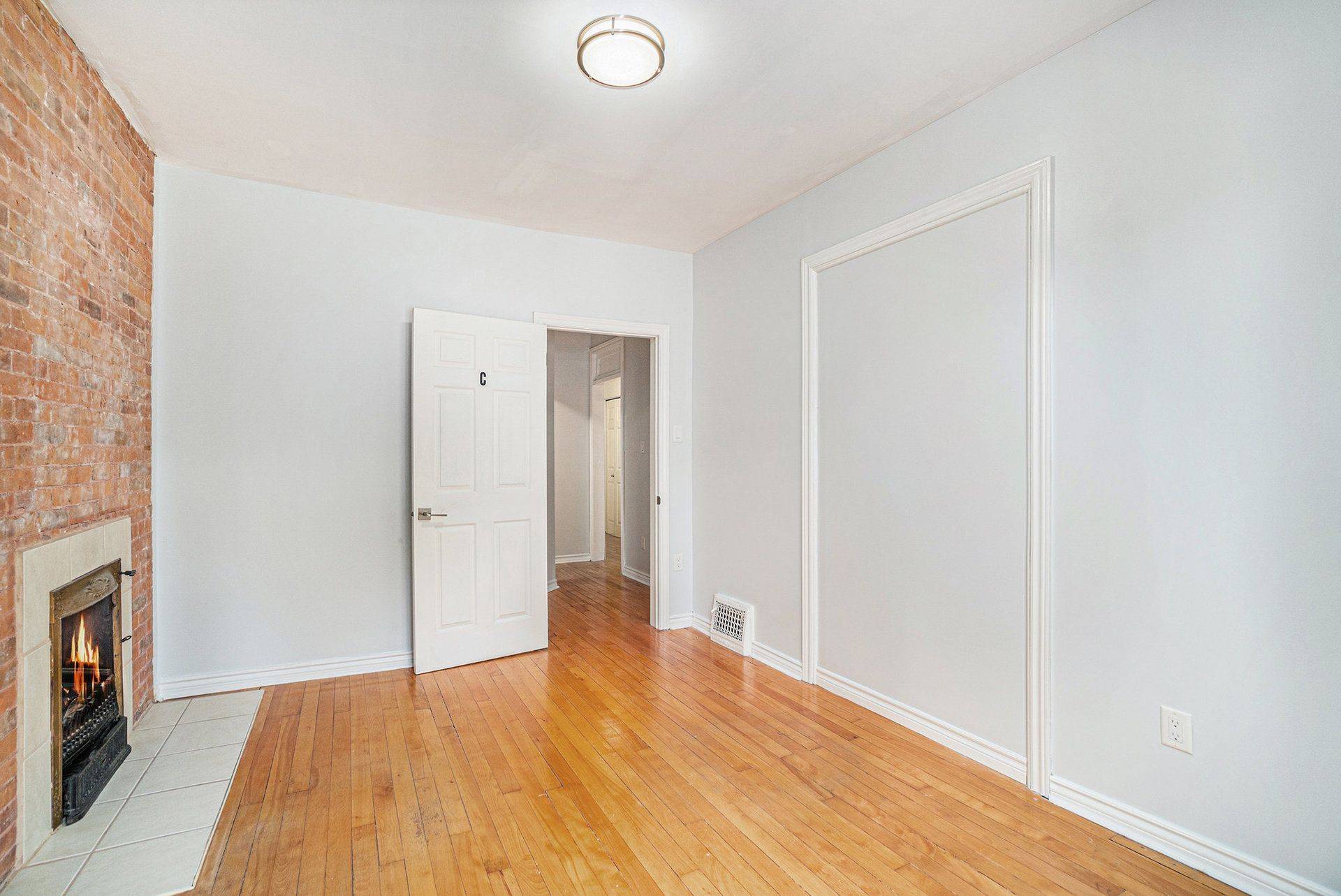 350 Fifth AVE #1, Glebe - Ottawa East And Area, ON K1S 2N8