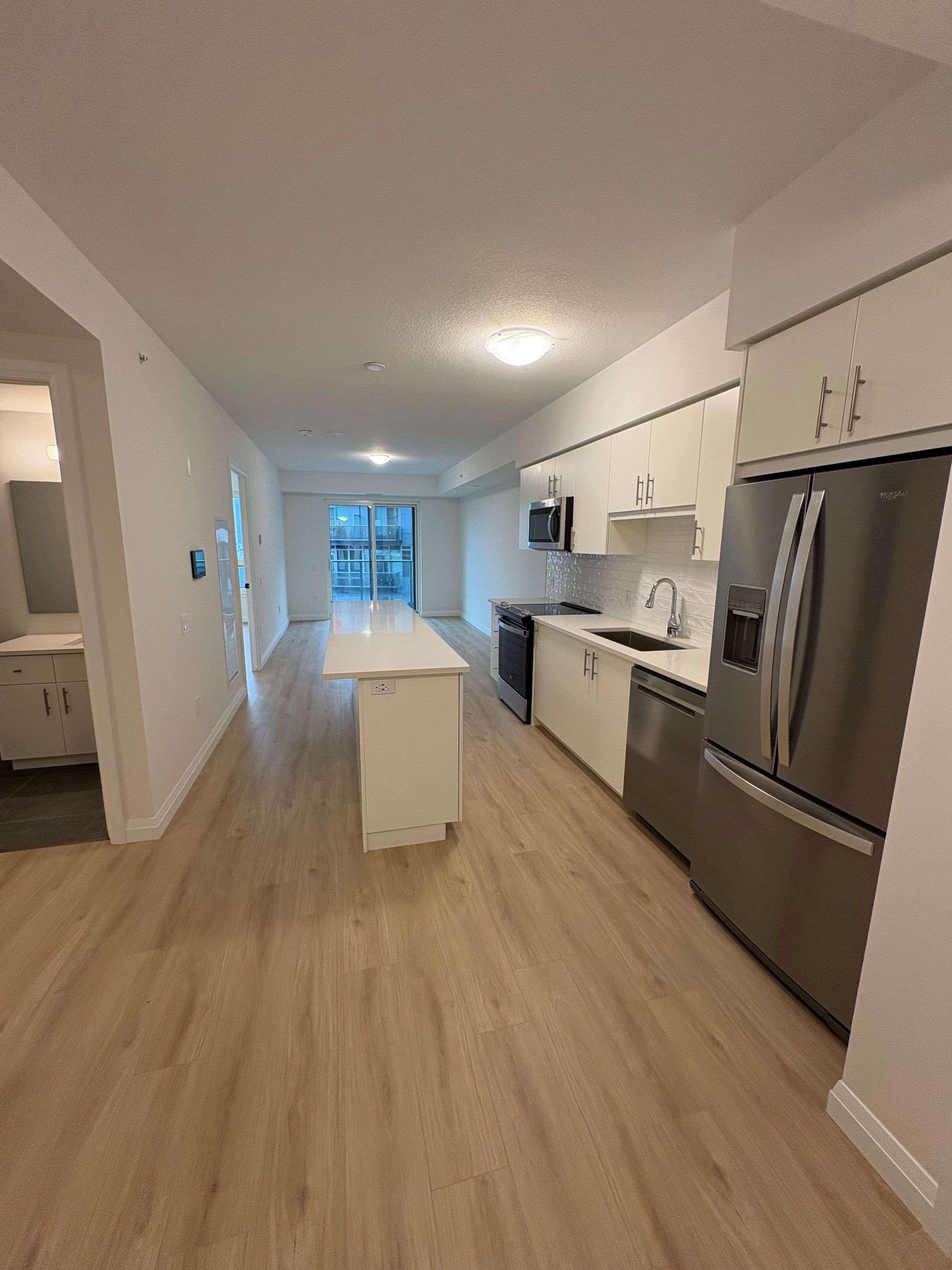 93 Arthur ST #809, Guelph, ON N1E 0S6