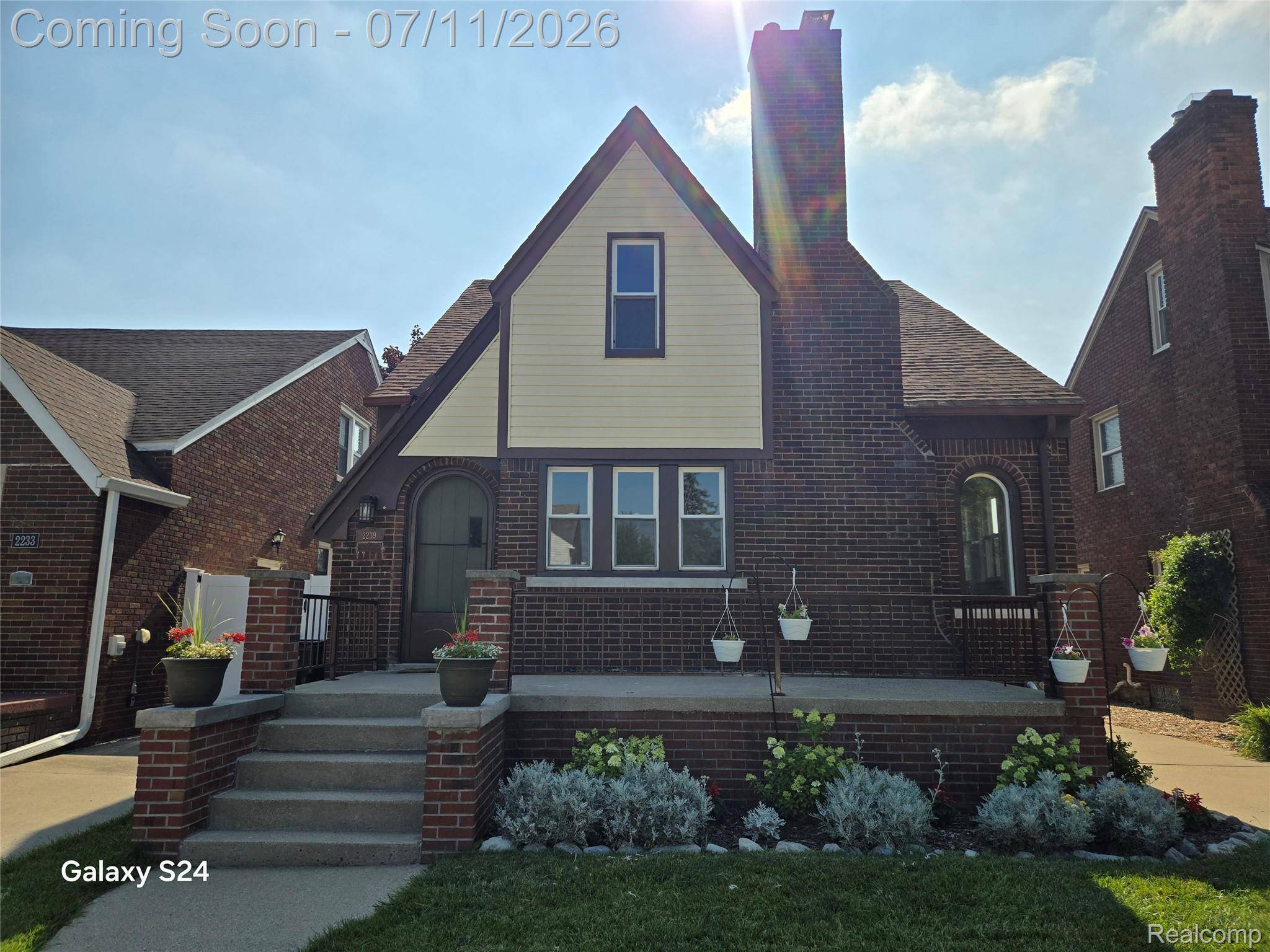 2239 22ND 22nd ST, Wyandotte, MI 48192