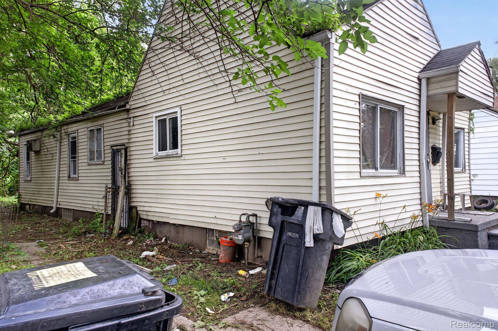 20251 Chapel ST, Detroit, MI 48219