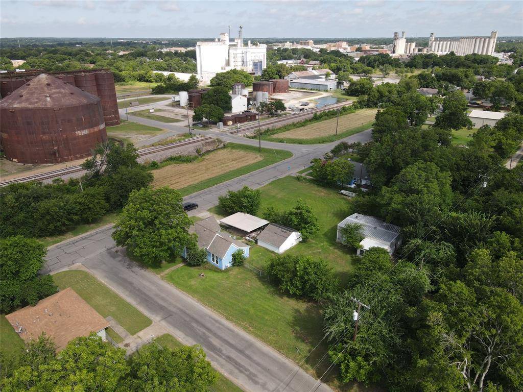 603 E Thomas Street, Sherman, TX 75090
