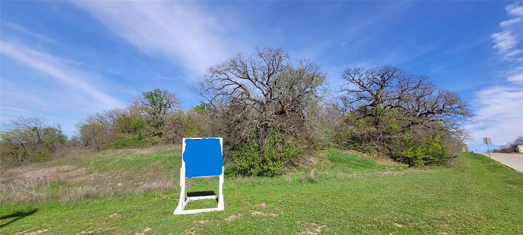 397 Clubhouse Drive, Burleson, TX 76058