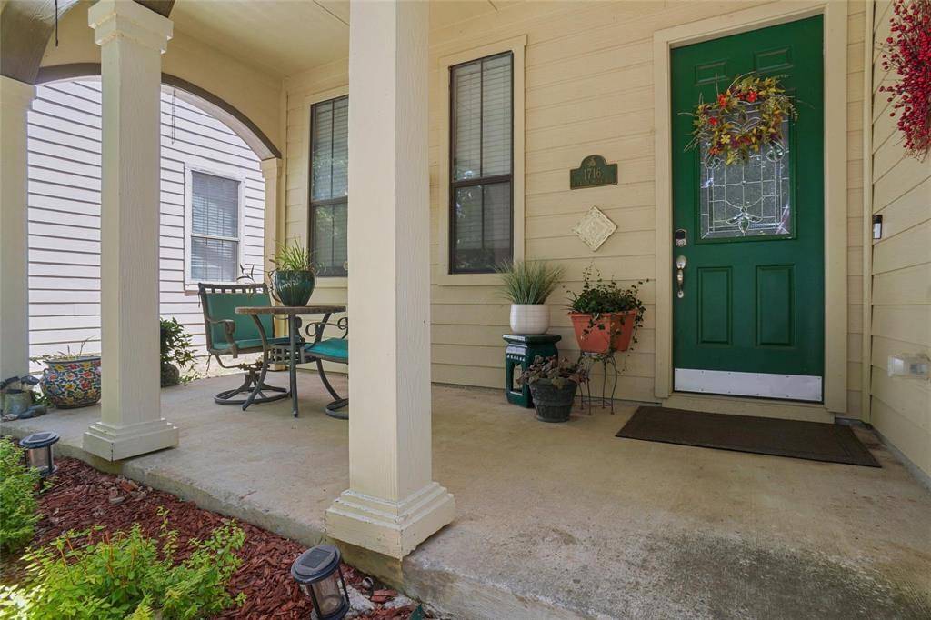 1716 Spanish Moss Way, Savannah, TX 76227