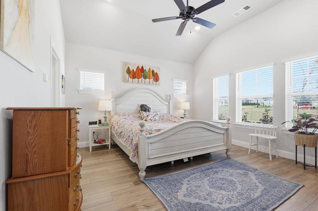 1018 Abigail Way, Midlothian, TX 76065