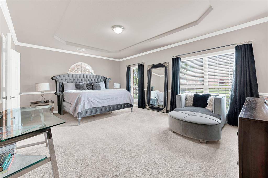 128 Chestnut Lane, Red Oak, TX 75154