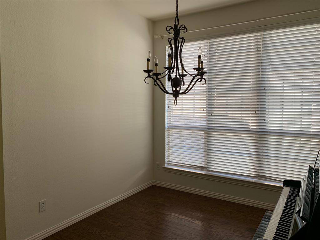 1017 Somerset Circle, Forney, TX 75126