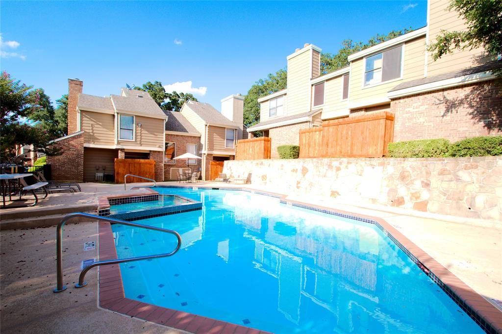 2121 Park Willow Lane #C, Arlington, TX 76011