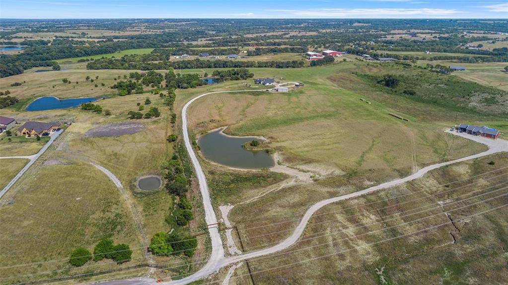 6910 County Road 662, Farmersville, TX 75442