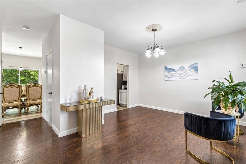 7013 Lindentree Lane, Fort Worth, TX 76137