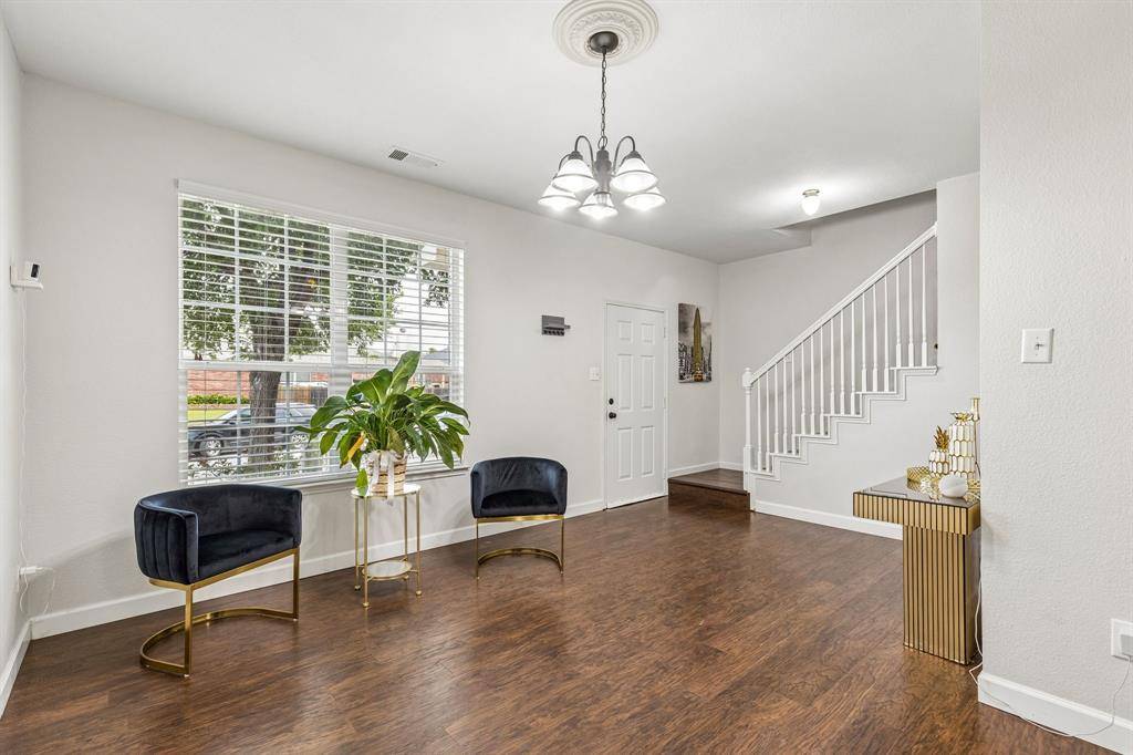 7013 Lindentree Lane, Fort Worth, TX 76137