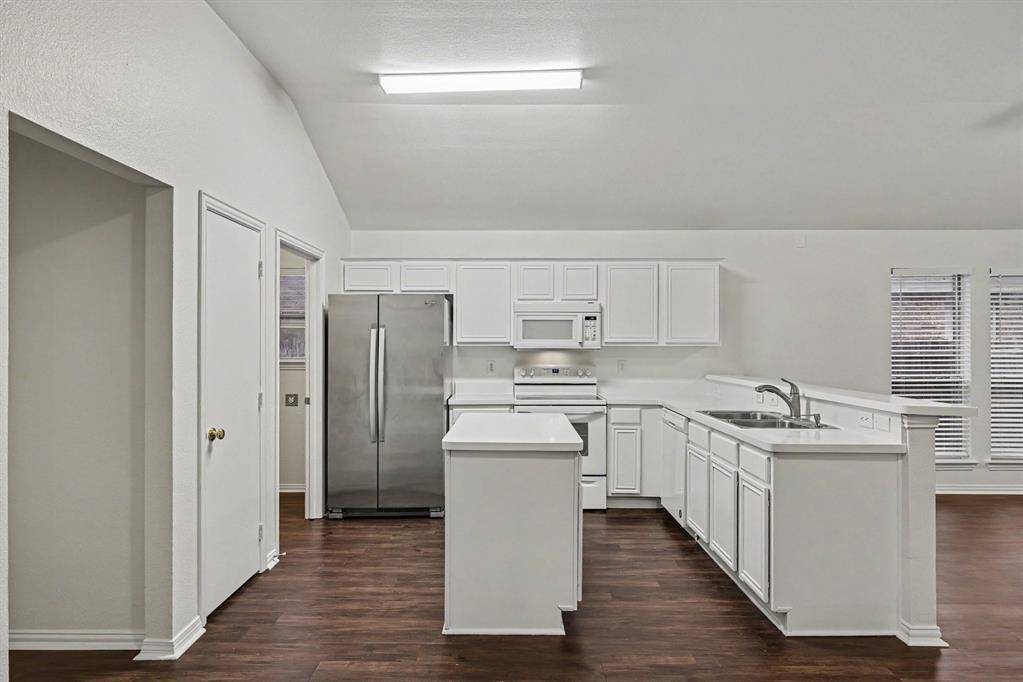 1022 Port Isabel Drive, Little Elm, TX 75068