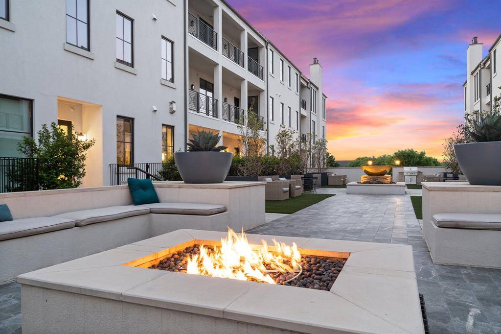 5270 Town and Country Boulevard #225, Frisco, TX 75034