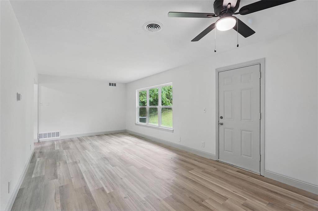 95 Twining Drive, Denison, TX 75020