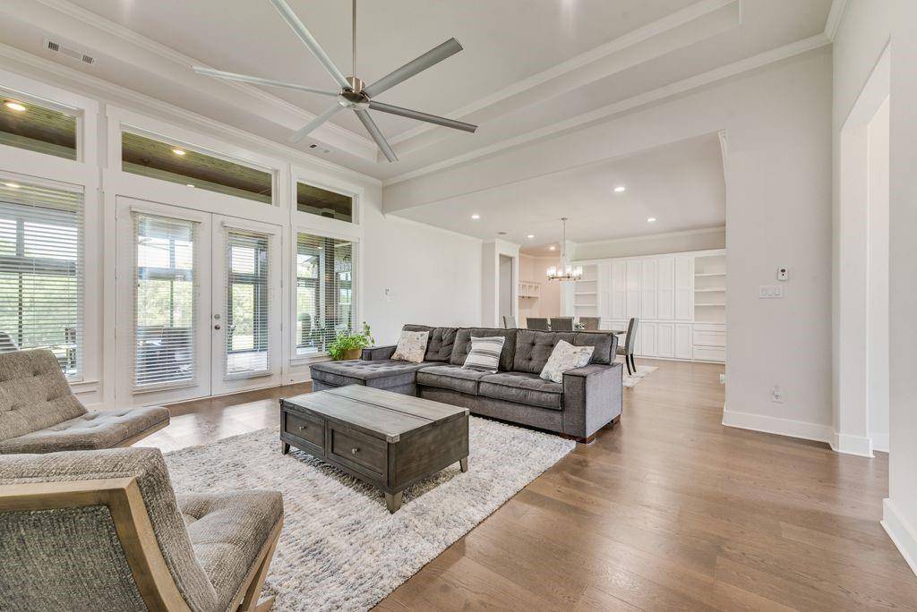 10 Tamminga Trail, Waxahachie, TX 75167