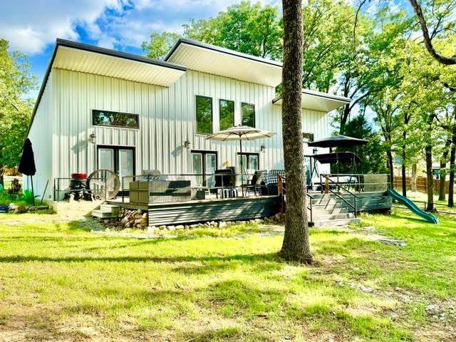 6033 Gowan Drive, Malakoff, TX 75148